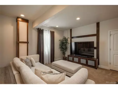 9266 E 35th Ave, Denver, CO 80238 photo 32