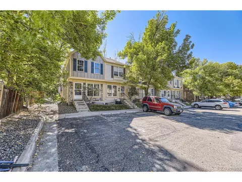 2679 E Nichols Cir, Centennial, CO 80122
