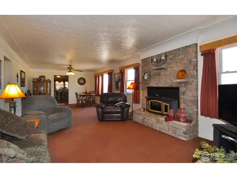 574 E 18th St, Greeley, CO 80631 photo 2