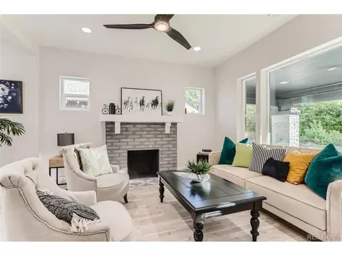 2366 Ivanhoe St, Denver, CO 80207 photo 5