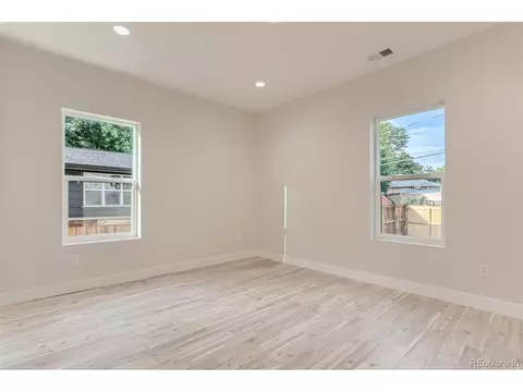 2366 Ivanhoe St, Denver, CO 80207 photo 19