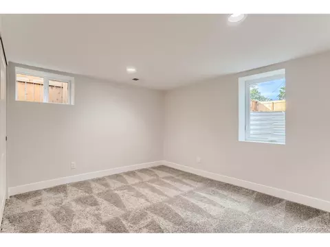 2366 Ivanhoe St, Denver, CO 80207 photo 21