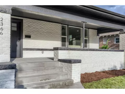 2366 Ivanhoe St, Denver, CO 80207 photo 2