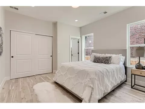 2366 Ivanhoe St, Denver, CO 80207 photo 15
