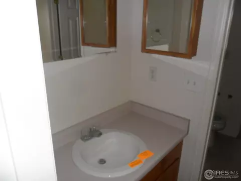 18902 E 16th Ave, Aurora, CO 80011 photo 10