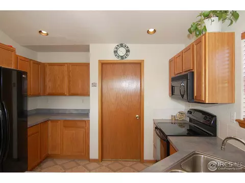 477 5th St, Firestone, CO 80504 photo 3