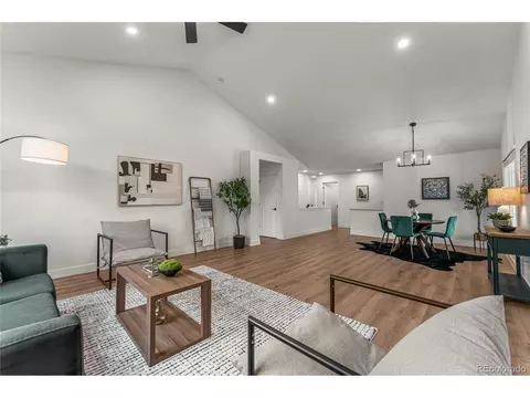 4043 E Geddes Cir, Centennial, CO 80122