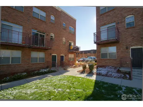 7898 W 54th Ave, Arvada, CO 80002 photo 2