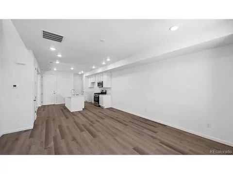 Living - 24111 E 30th Pl, Aurora, CO 80019 photo 3 of 4