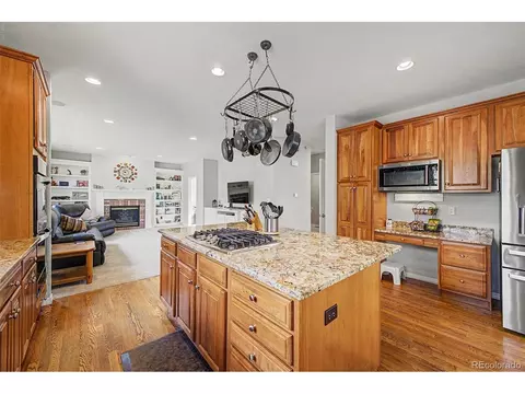 Kitchen - 18216 E Weaver Pl, Aurora, CO 80016 photo 2 of 3