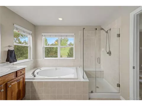 Bath - 18216 E Weaver Pl, Aurora, CO 80016 photo 3 of 5