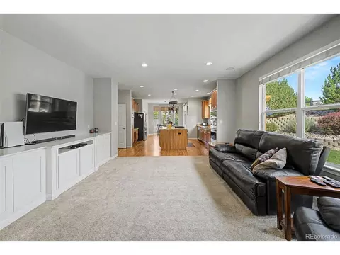 Living - 18216 E Weaver Pl, Aurora, CO 80016 photo 2 of 3