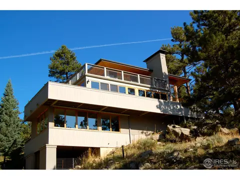226 Granite Dr, Boulder, CO 80302 photo 2