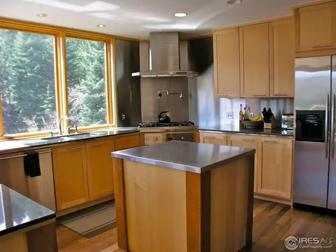 226 Granite Dr, Boulder, CO 80302 photo 8