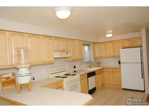 145 Cherokee Way, Boulder, CO 80303 photo 6