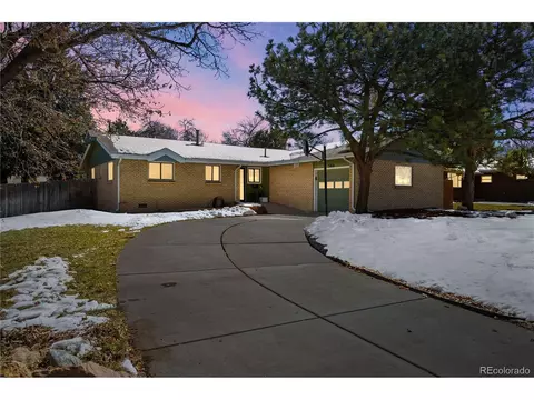 588 Ironton Ct, Aurora, CO 80010