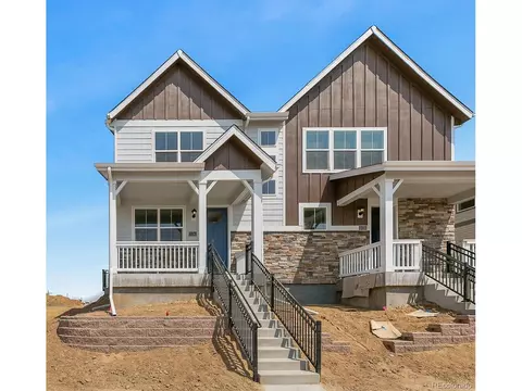 22272 E 7th Pl, Aurora, CO 80018