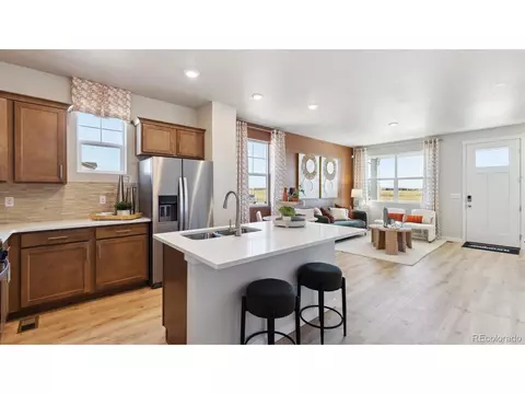 22272 E 7th Pl, Aurora, CO 80018 photo 8