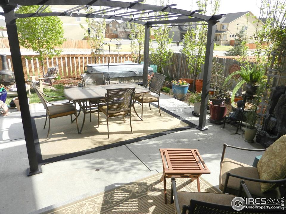  1686 Aylesbury Ct, Windsor, CO 80550 photo 13