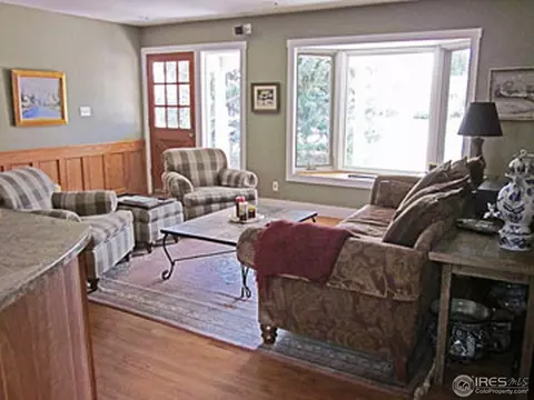 5233 Laurel Ave, Boulder, CO 80303 photo 2