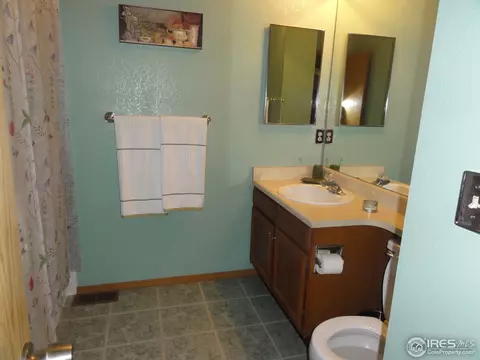 8448 Everett Way #B, Arvada, CO 80005 photo 10
