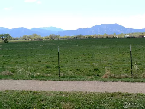 1850 Centaur Cir, Lafayette, CO 80026 photo 9