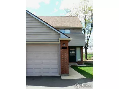 1850 Centaur Cir, Lafayette, CO 80026 photo 1
