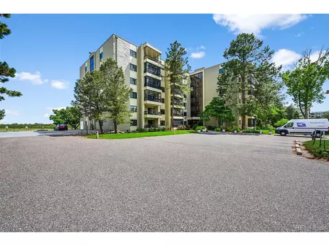 13902 E Marina Dr #303, Aurora, CO 80014