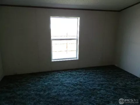 1422 Macpool St, Dacono, CO 80514 photo 5
