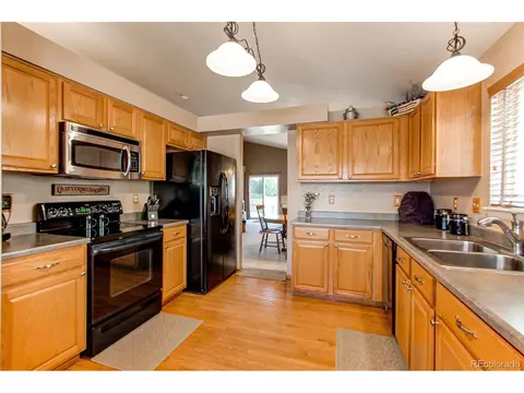 5369 Badger Ln, Longmont, CO 80504 photo 6