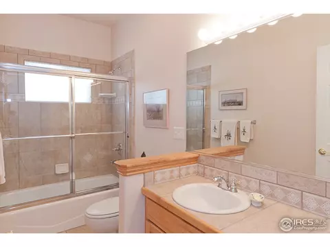 2186 Sand Dollar Cir, Longmont, CO 80503 photo 10