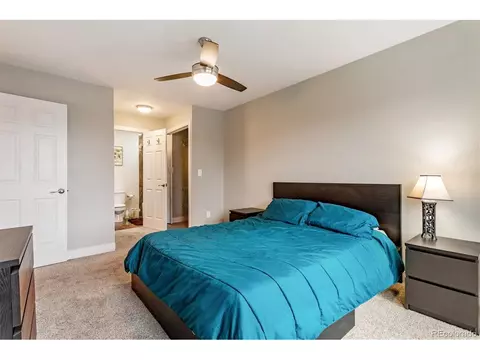 12124 E 2nd Dr, Aurora, CO 80011 photo 17