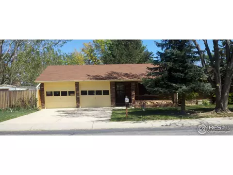 1402 Willow Dr, Berthoud, CO 80513 photo 1