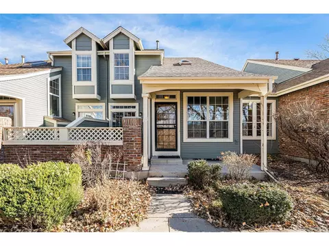 2904 W Long Cir #B, Littleton, CO 80120