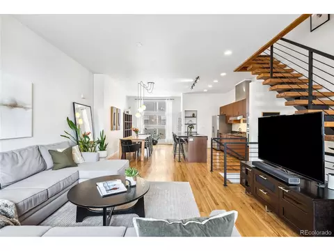 2706 Blake St, Denver, CO 80205