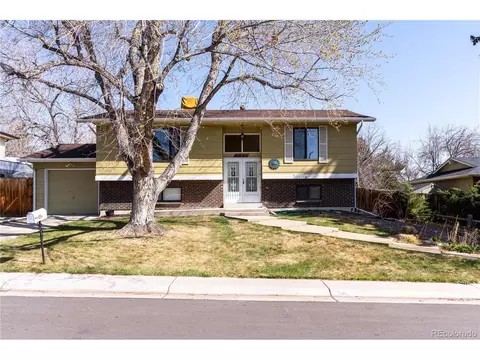 6841 W 68th Pl, Arvada, CO 80003 photo 1