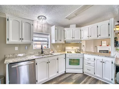 5775 Sunnybrook Ct #28, Loveland, CO 80538