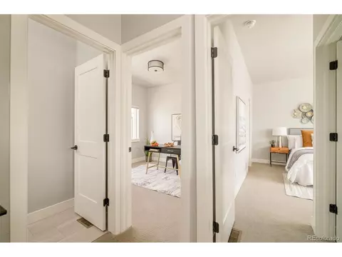 Entry Way - 7035 E 38th Ave #2, Denver, CO 80207 photo 4 of 5