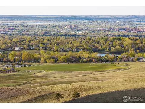 135 Lee Hill Dr, Boulder, CO 80302 photo 3