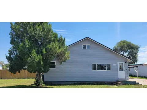 208 5th St, Ovid, CO 80744