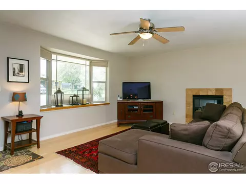 1465 Chambers Dr, Boulder, CO 80305 photo 4