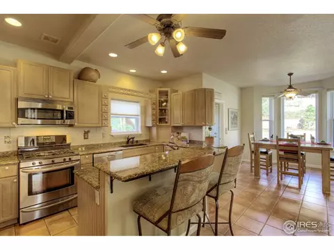 127 Eagle Canyon Cir, Lyons, CO 80540 photo 5