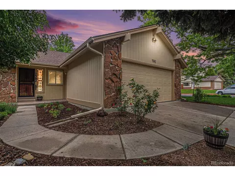 7582 S Newport Ct, Centennial, CO 80112