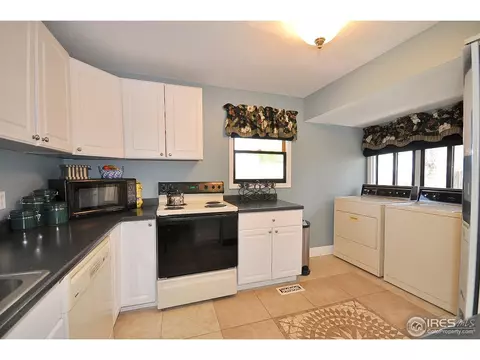 1129 11th St, Greeley, CO 80631 photo 6