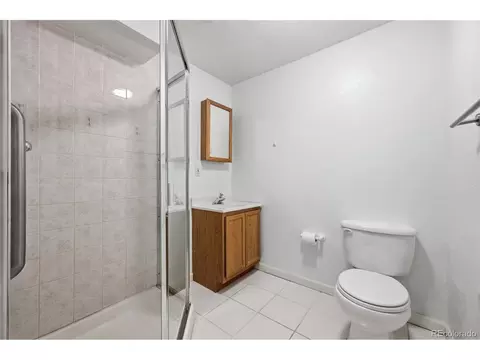 Bath - 3901 Paseo Del Prado, Boulder, CO 80301 photo 4 of 4