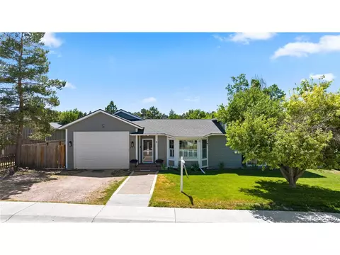 853 S Chestnut St, Elizabeth, CO 80107