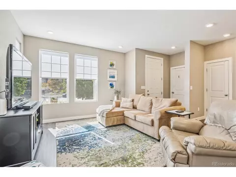 23211 E Jamison Dr, Aurora, CO 80016 photo 4