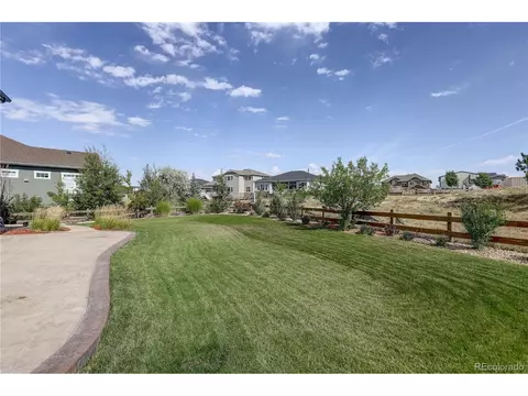 27382 Euclid Dr, Aurora, CO 80016 photo 2