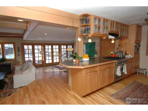 1057 8th St, Boulder, CO 80302 photo 3