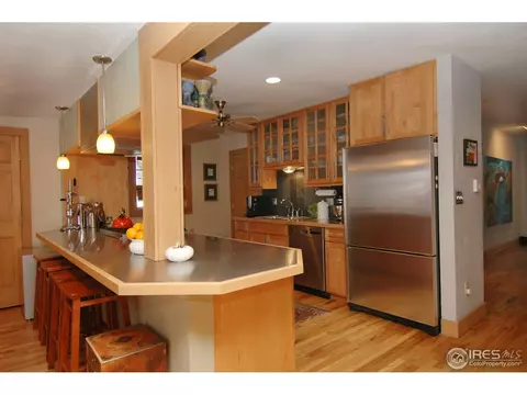 1057 8th St, Boulder, CO 80302 photo 4